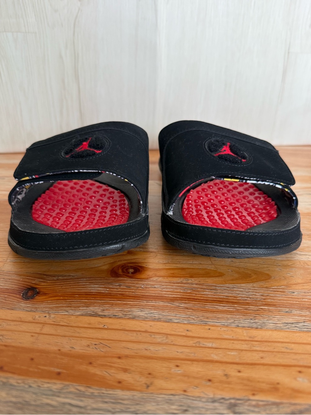 Nike Air Jordan Hydro 8 Retro Slide Sandals Men’s 11 Black Red (Scented 😆) VGUC - Picture 3 of 15